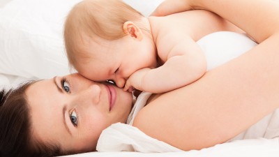 Mutter mit Kleinkind