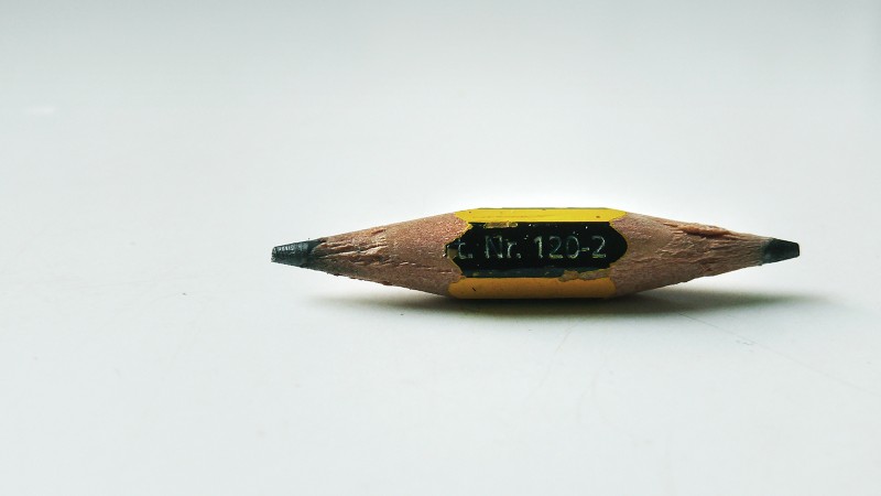 Kurzer Bleistift