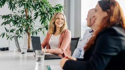 Personen im Gespräch